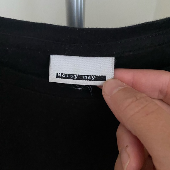 Noisy May Black Tshirt - Picture 4 of 4